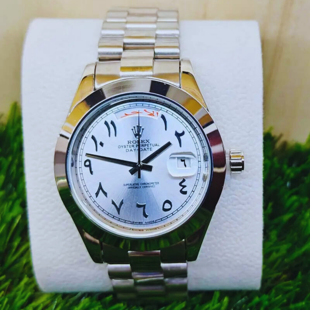 Luxury Rolex Replica: Flawless Master Copy